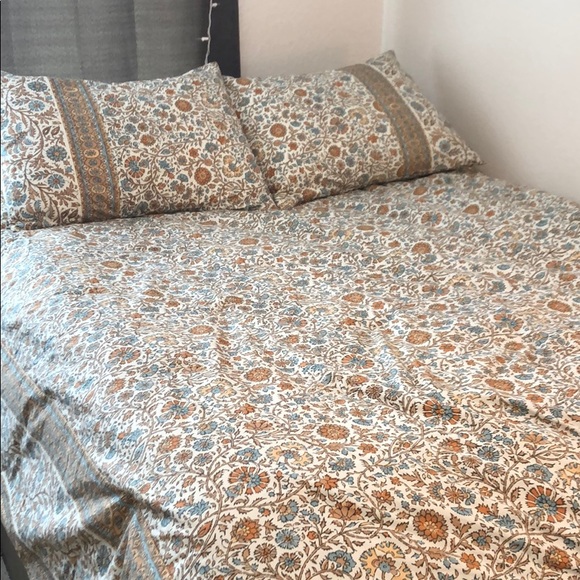 Bed Comforter Mini Set Floral Pattern Full//Queen Size Black Red 2 Quilt 2 Shams